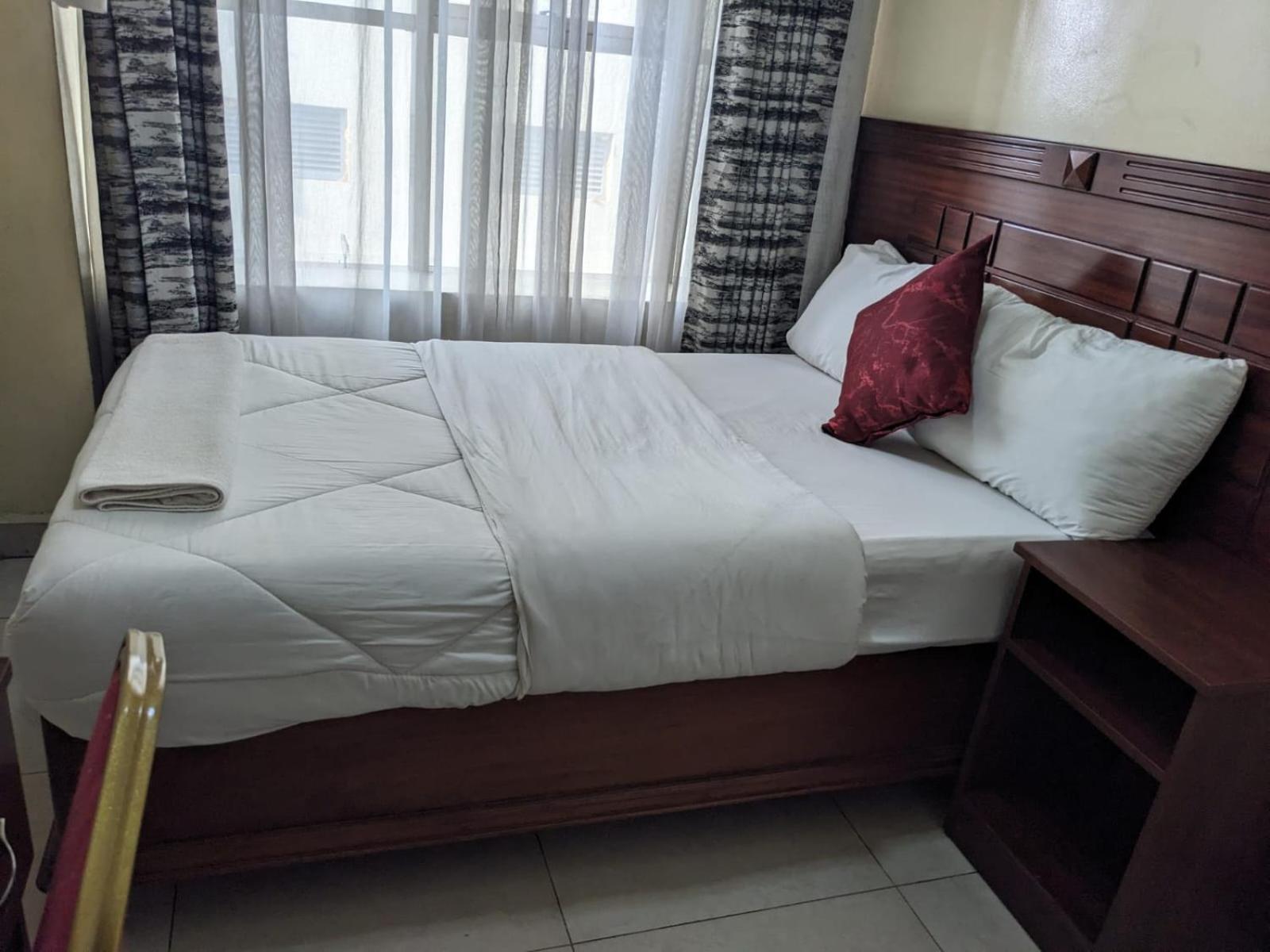 Epitome Times Hotel Nairobi Exteriör bild